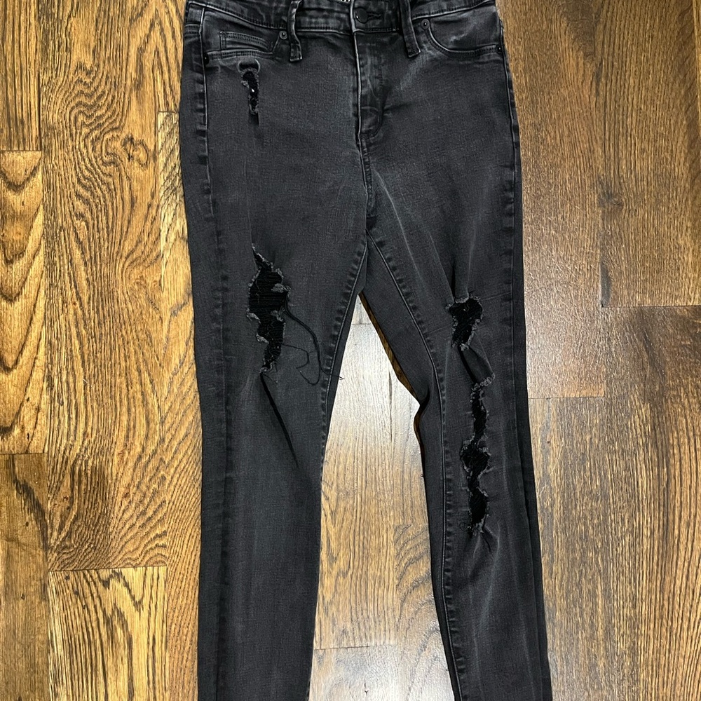 Black Skinny Jeans